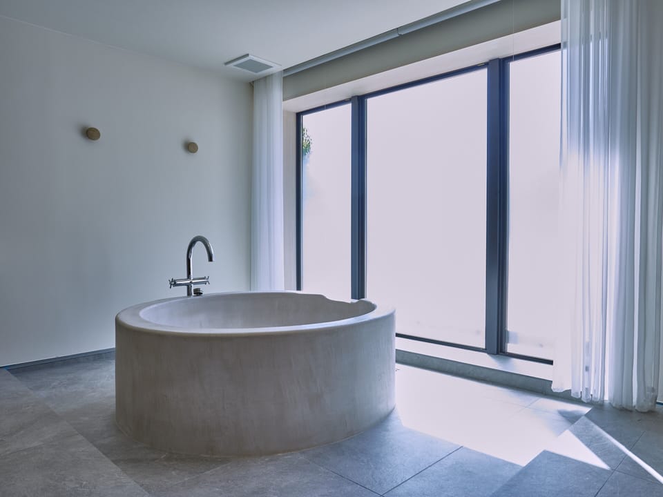Superior Studio Suite, 1 Bedroom, Non Smoking, Pool View | Bathroom | Separate tub and shower, free toiletries, hair dryer, bathrobes