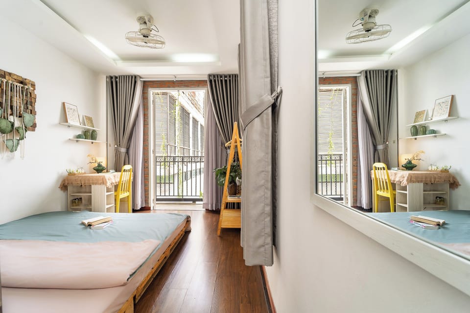 Deluxe Room | Iron/ironing board (on request), WiFi (free)