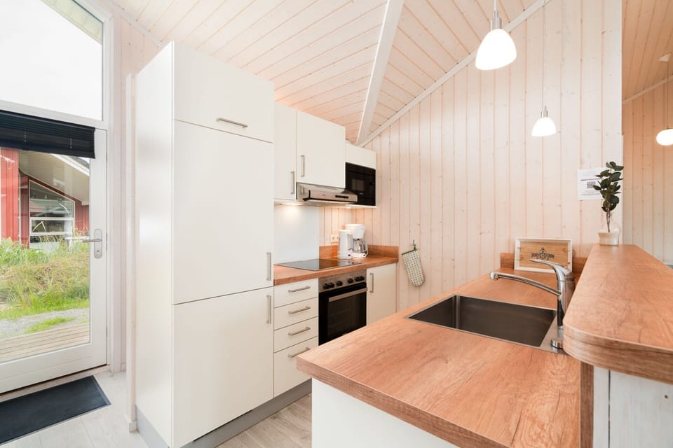 Apartment | Private kitchen | Highchair