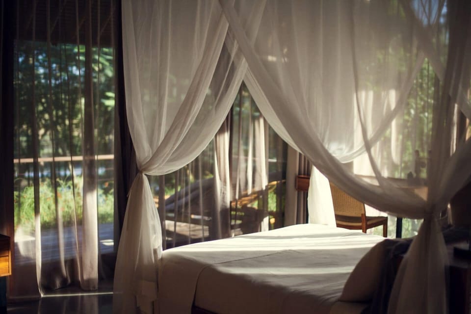 Villa | In-room safe, desk, iron/ironing board (on request), WiFi (free)