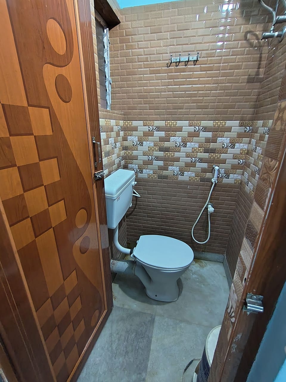 Economy Double Room | Bathroom