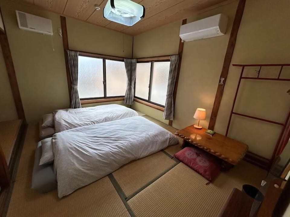 Twin Room, Non Smoking, City View | Desk, blackout drapes, soundproofing, WiFi (free)