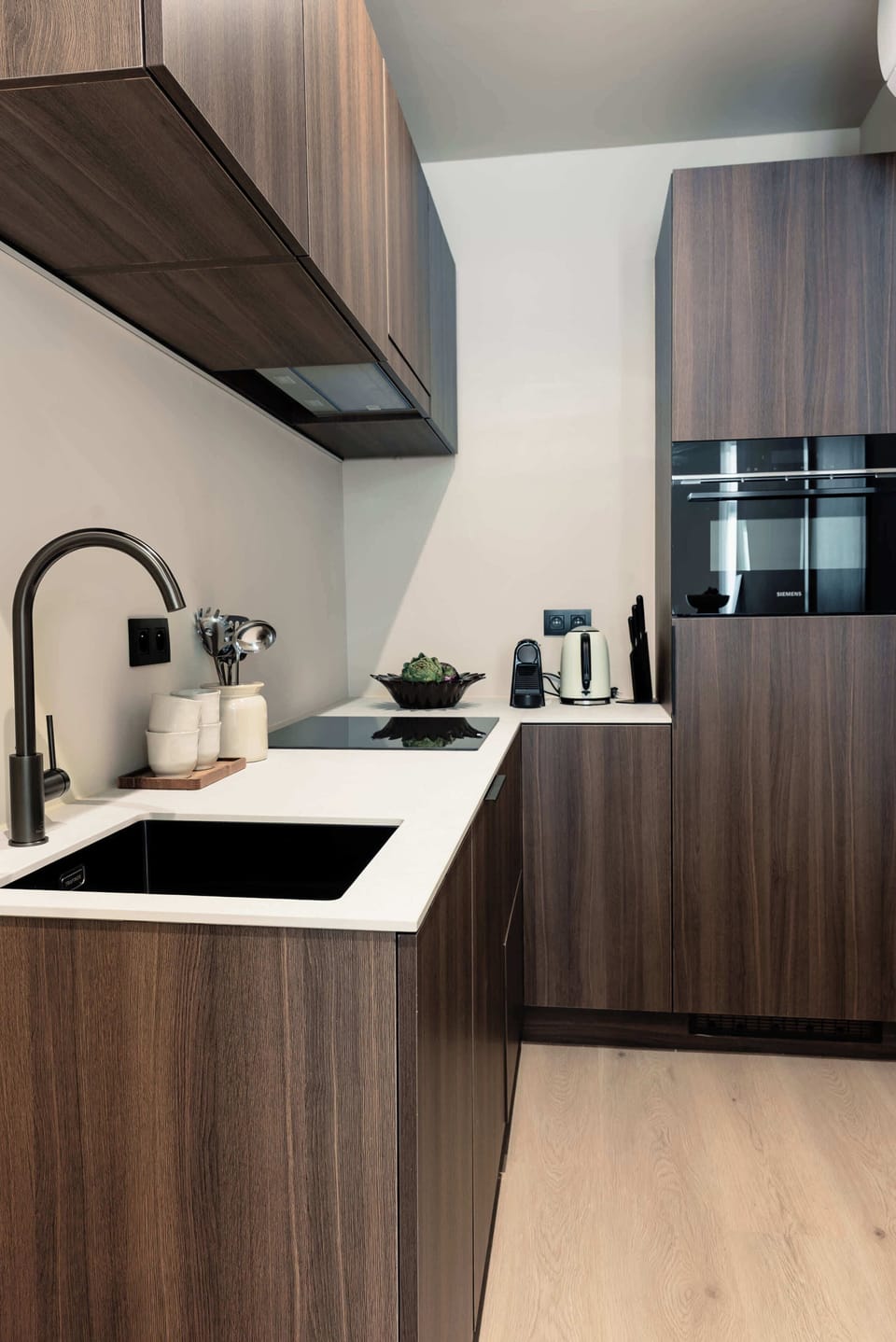 Standard Studio | Private kitchen | Coffee/tea maker, fridge, microwave, oven