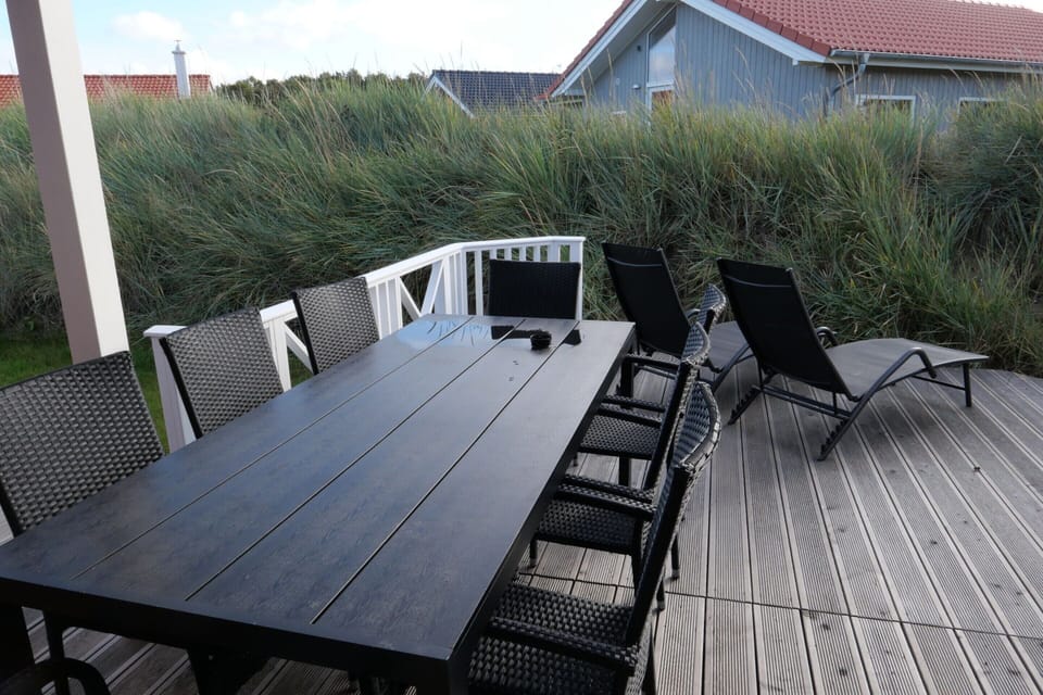 Apartment | Outdoor dining