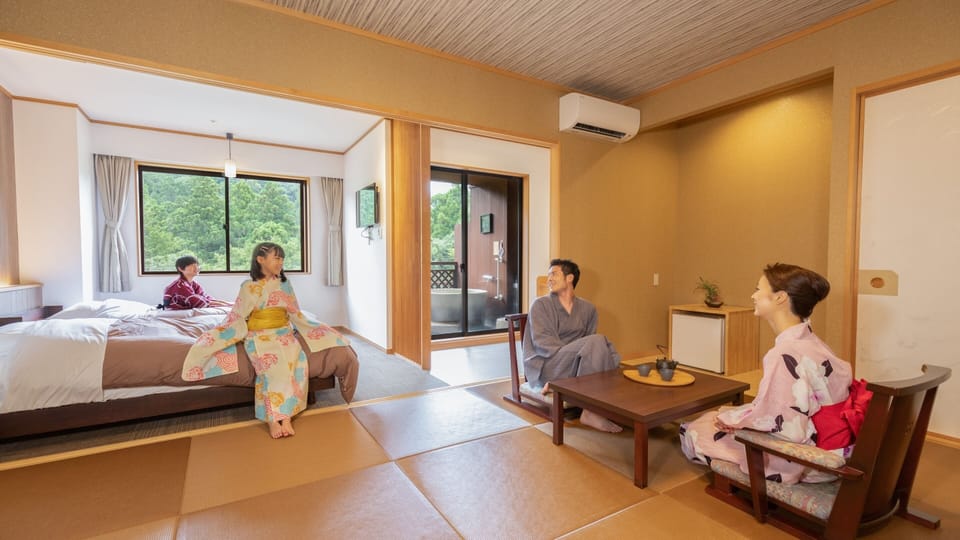 Superior Japanese Western Style Room with Open-air Bath, Non-Smoking | In-room safe, desk, WiFi (free)