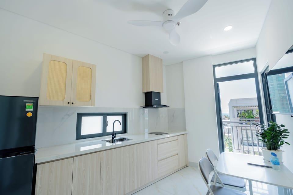 Apartment, 1 Bedroom, Balcony, City View | Desk, WiFi (free), bed sheets