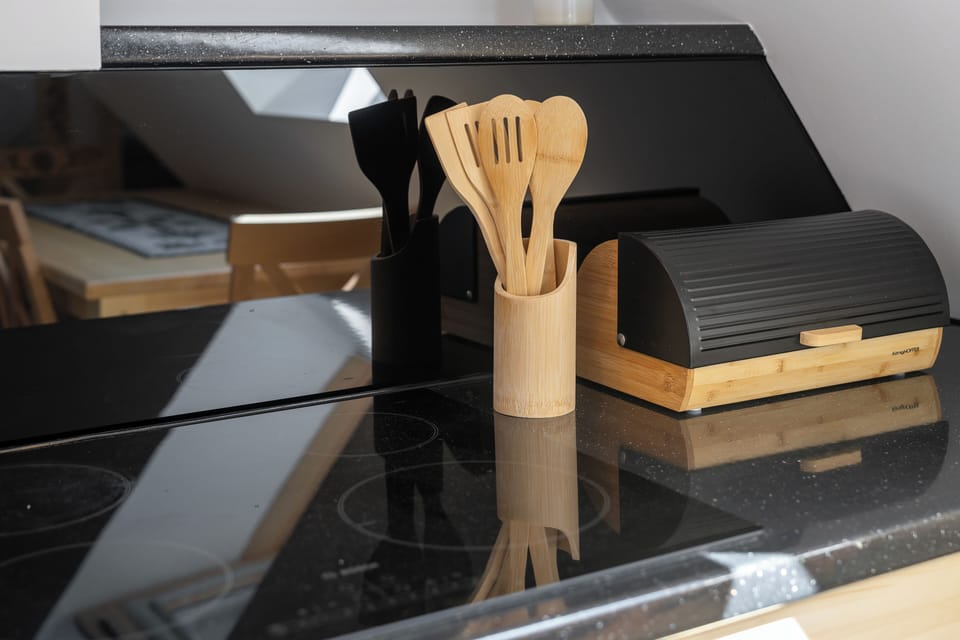Apartment, Balcony, Mountain View | Private kitchenette