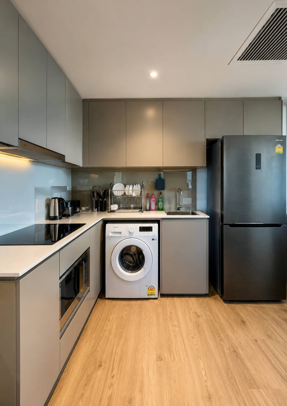 Apartment, 2 Bedrooms, Accessible, Smoking | Laundry