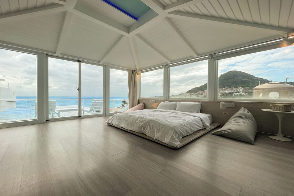 Top-Notch Sea View Terrace - Double Room | Desk, bed sheets