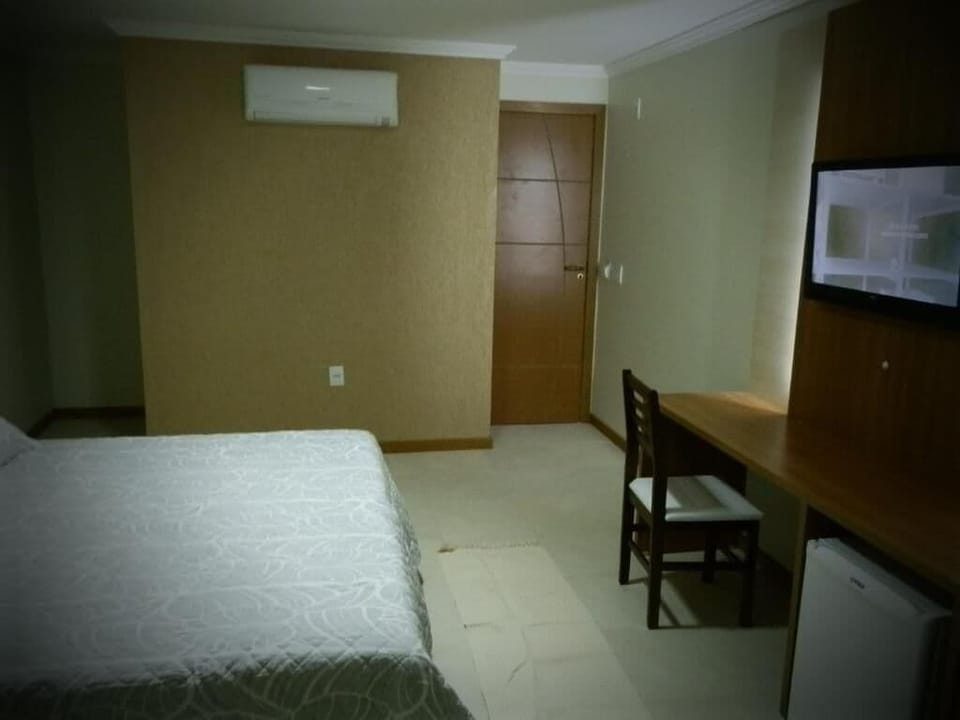 Superior Suite, Lanai, Sea View | Laptop workspace, WiFi (free)