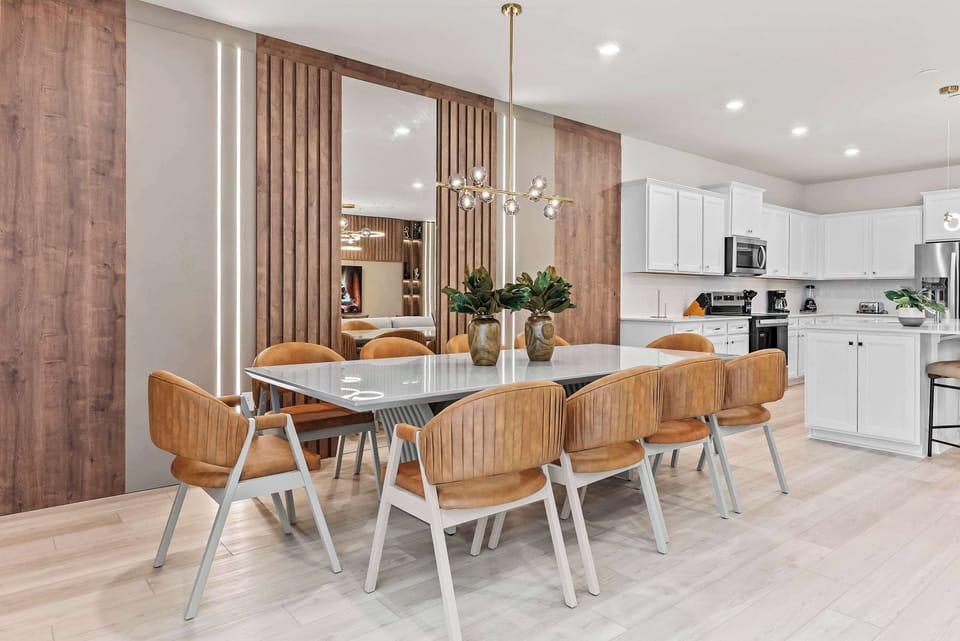 House (Multiple Bedrooms) | Dining room