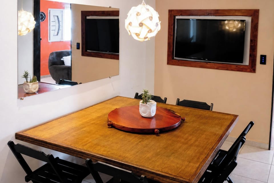 Premium House | Dining