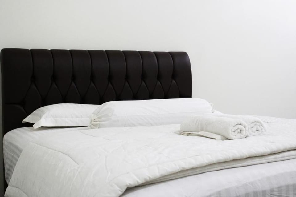 Deluxe Double Room | Desk, laptop workspace, WiFi (free)