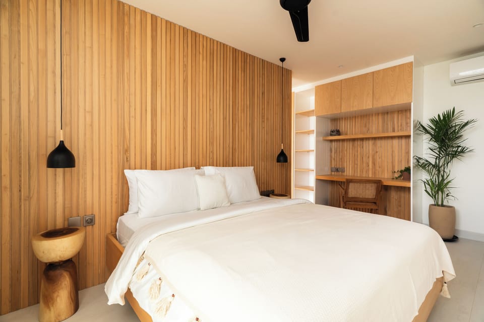 Deluxe Double Room, Balcony | Desk, laptop workspace, WiFi (free)