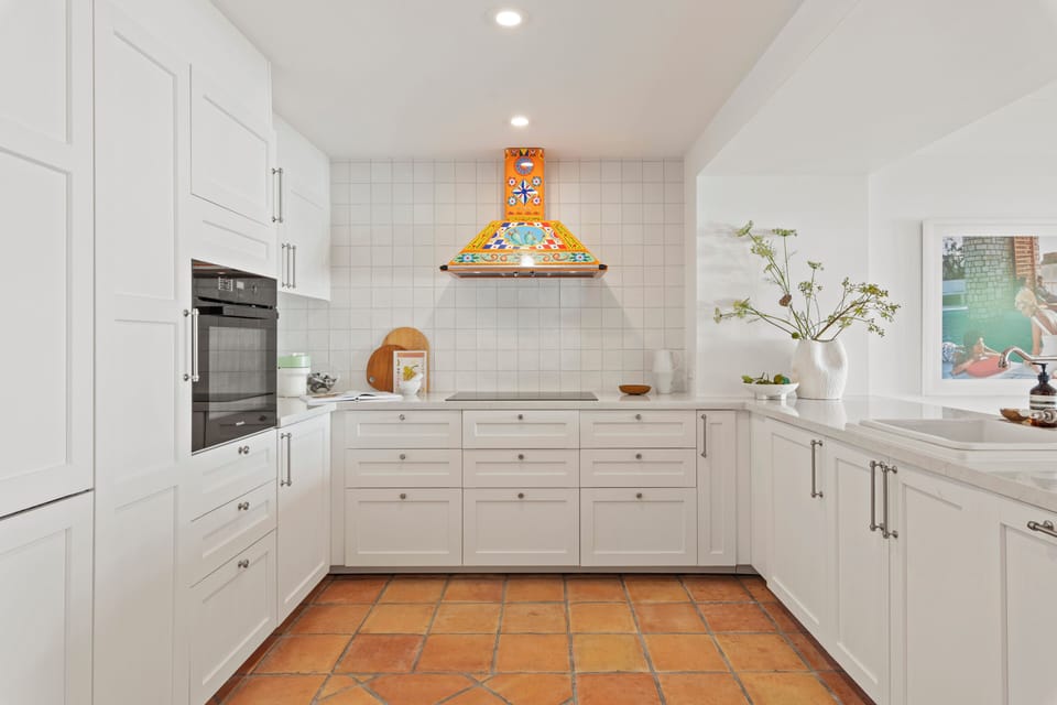 Luxury House, Ocean View | Private kitchen | Full-size fridge, microwave, oven, stovetop