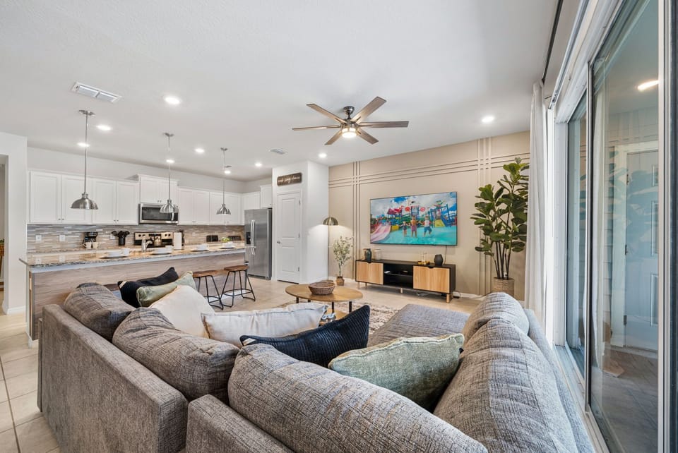 House (5 Bedrooms) | Property amenity