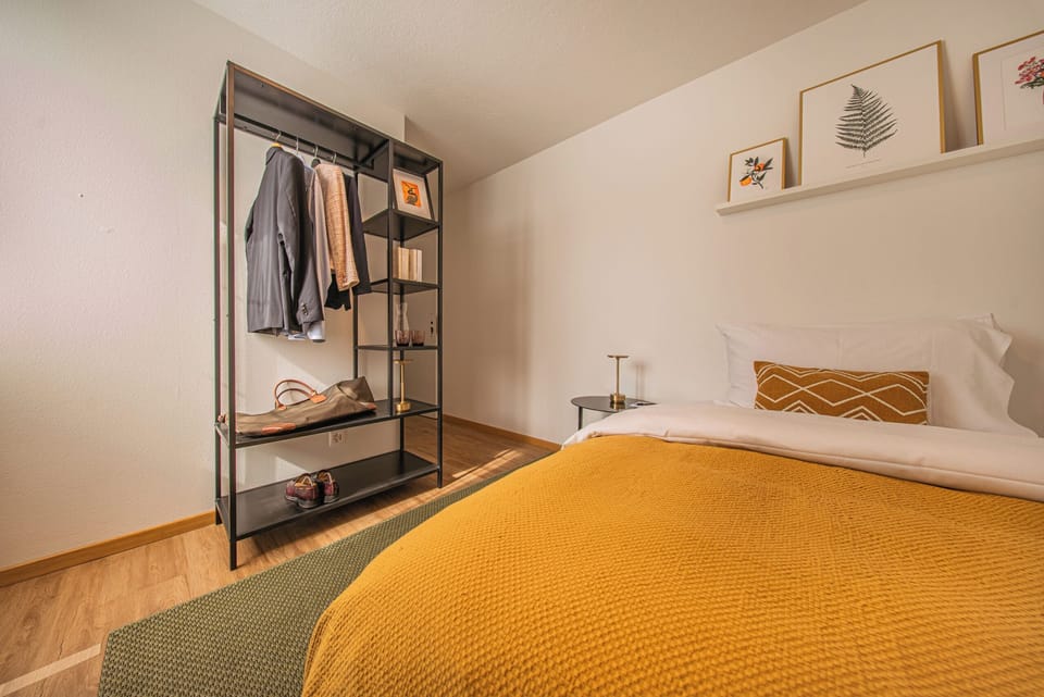 Standard Single Room | Desk, WiFi (free)