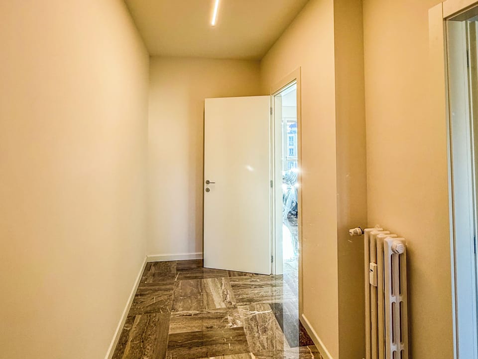 Apartment, City View | Interior