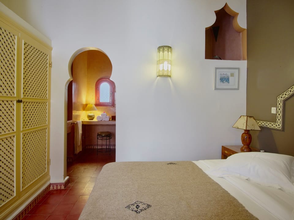Double or Twin Room | Premium bedding, in-room safe, desk, iron/ironing board