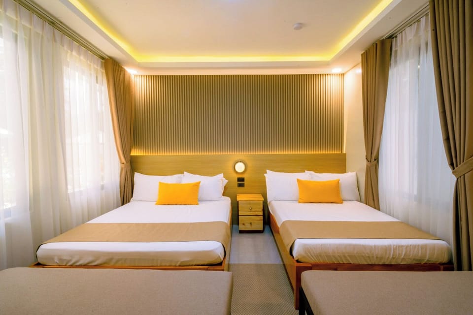 WiFi (free), bed sheets