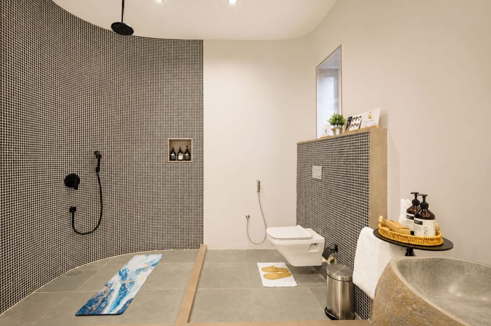 Luxury Double Room | Bathroom