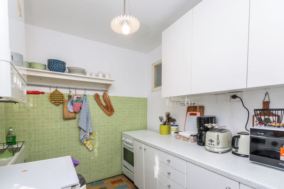 Apartment, Balcony, Hill View | Private kitchen