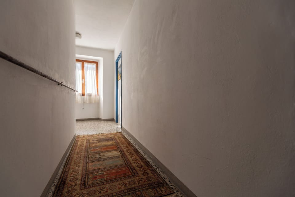 Apartment, Balcony, Hill View | Interior