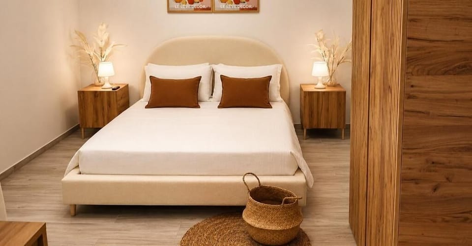 Double Room, Vineyard View | Hypo-allergenic bedding available, pillowtop beds, minibar (free items)