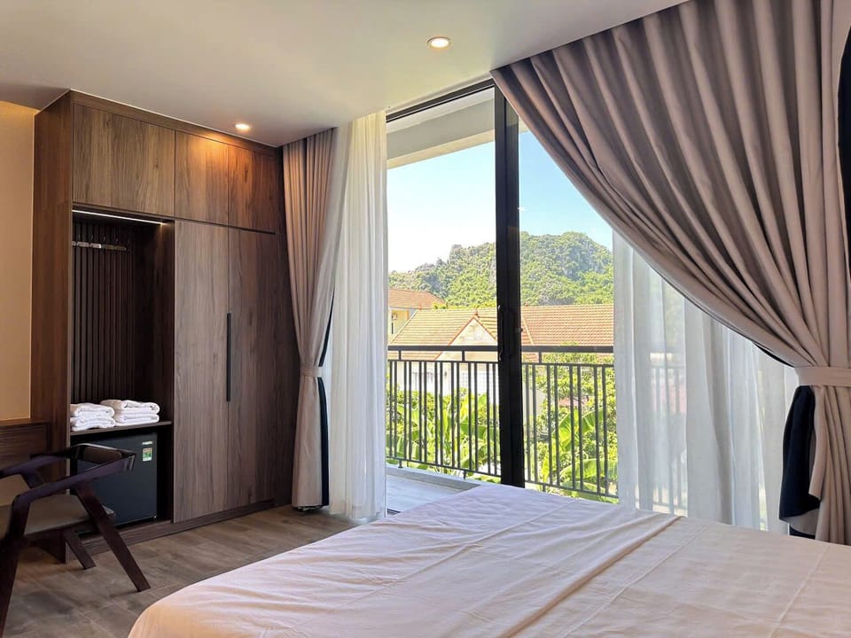 Family Quadruple Room, Mountain View | Balcony view