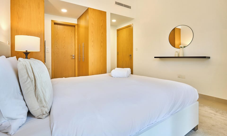Superior Apartment, City View | Blackout drapes, iron/ironing board, WiFi (free)