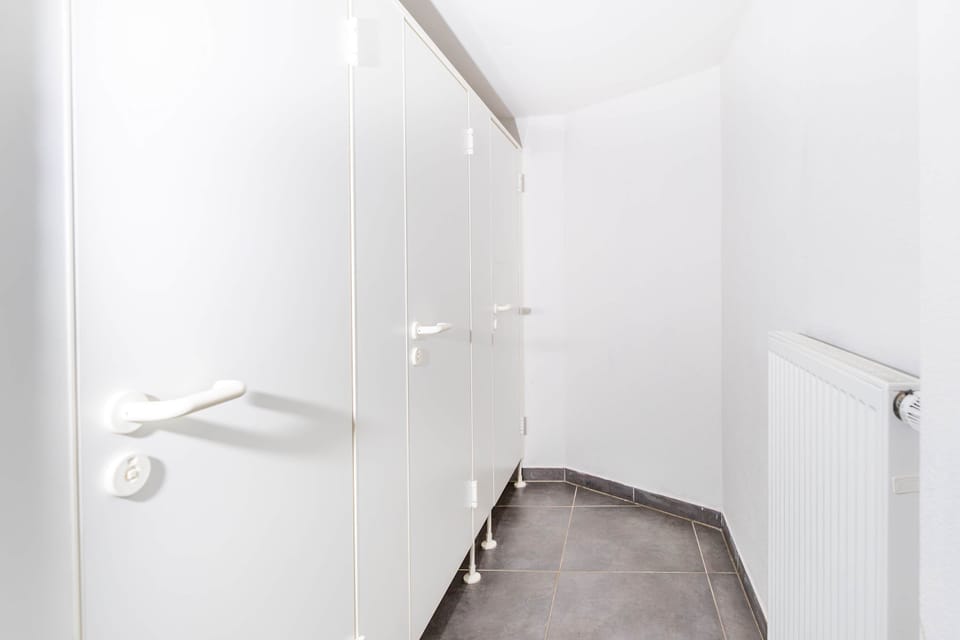 House | 11 bedrooms, high-speed internet