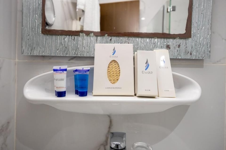 Bathroom amenities