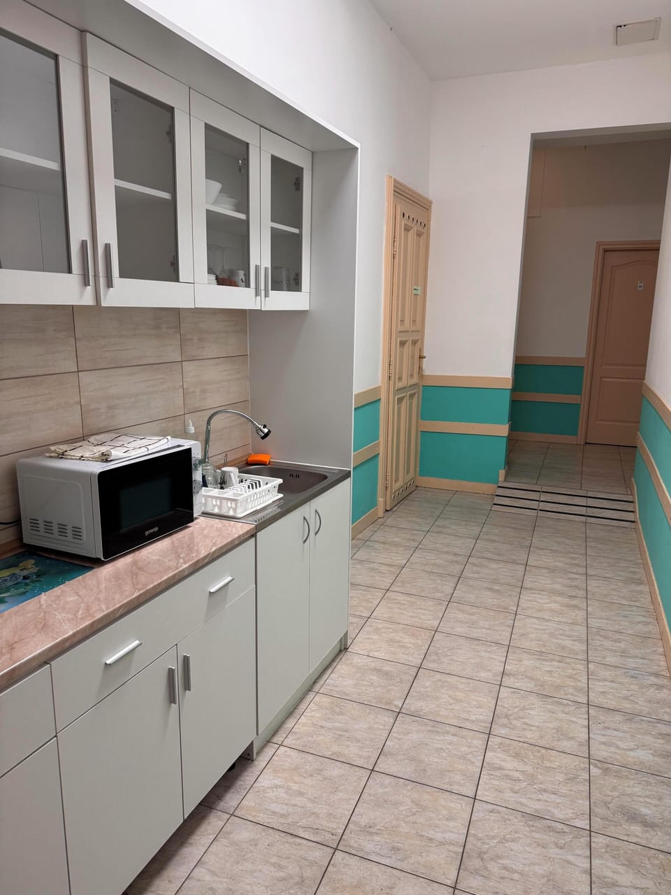 Fridge, microwave, cookware/dishes/utensils