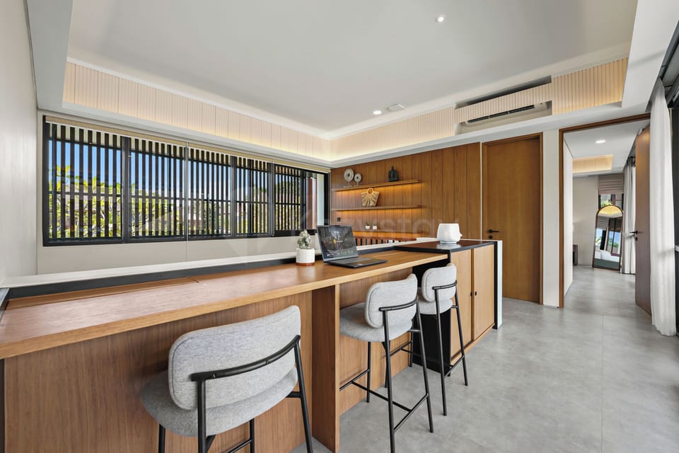 Villa, 3 Bedrooms, Pool View | In-room business center