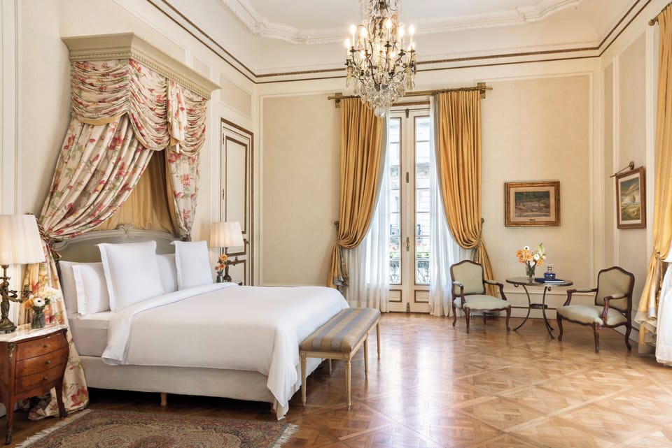 Egyptian cotton sheets, premium bedding, minibar, in-room safe