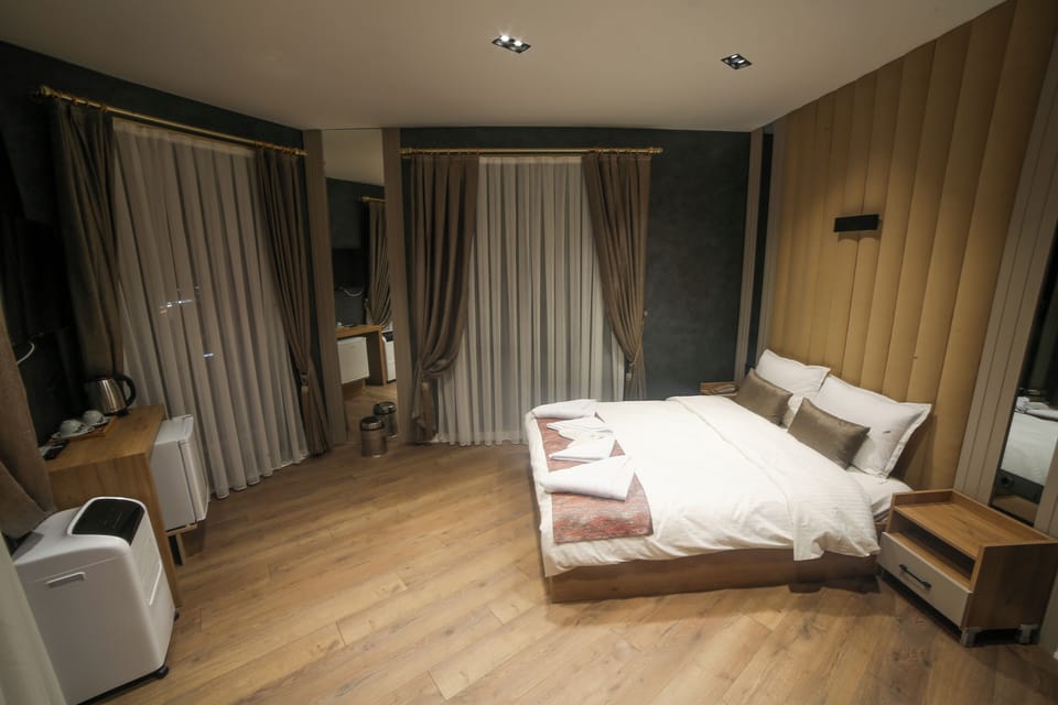 Double Room, Balcony | WiFi (free)