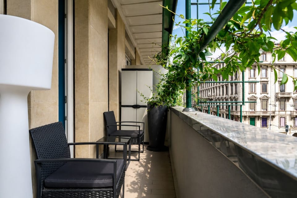 Deluxe Apartment, Balcony, City View | Terrace/patio