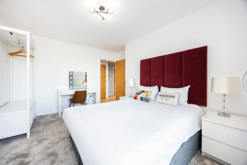 Comfort Apartment | Iron/ironing board, WiFi (free)