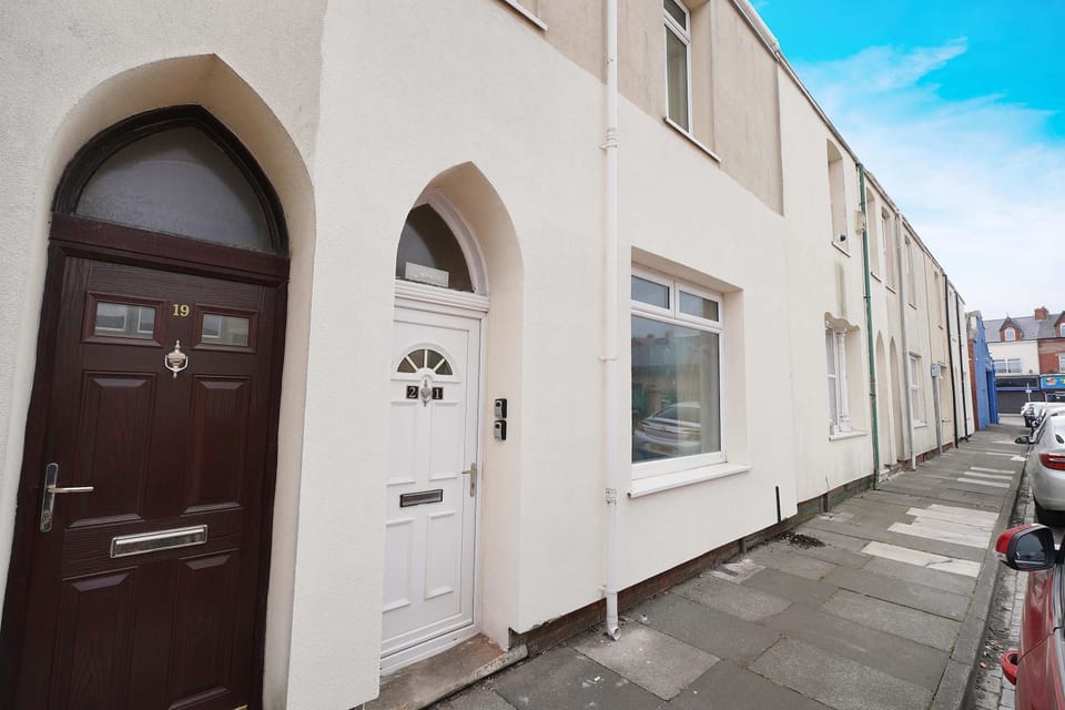 House | 4 bedrooms, high-speed internet