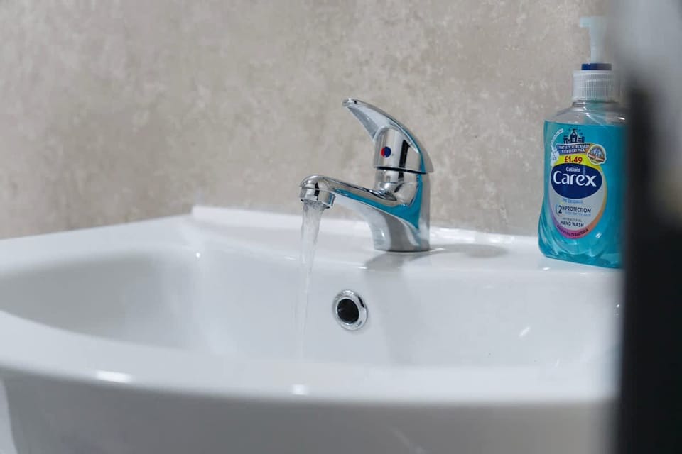 5BR Sleeps 10 Perfect for Contractors in Durham House in England