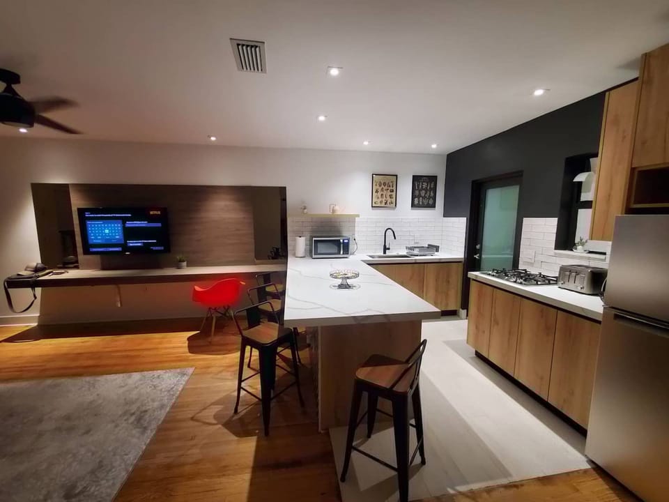 House | 1 bedroom