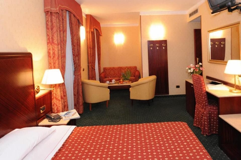 In-room safe, desk, laptop workspace, blackout drapes