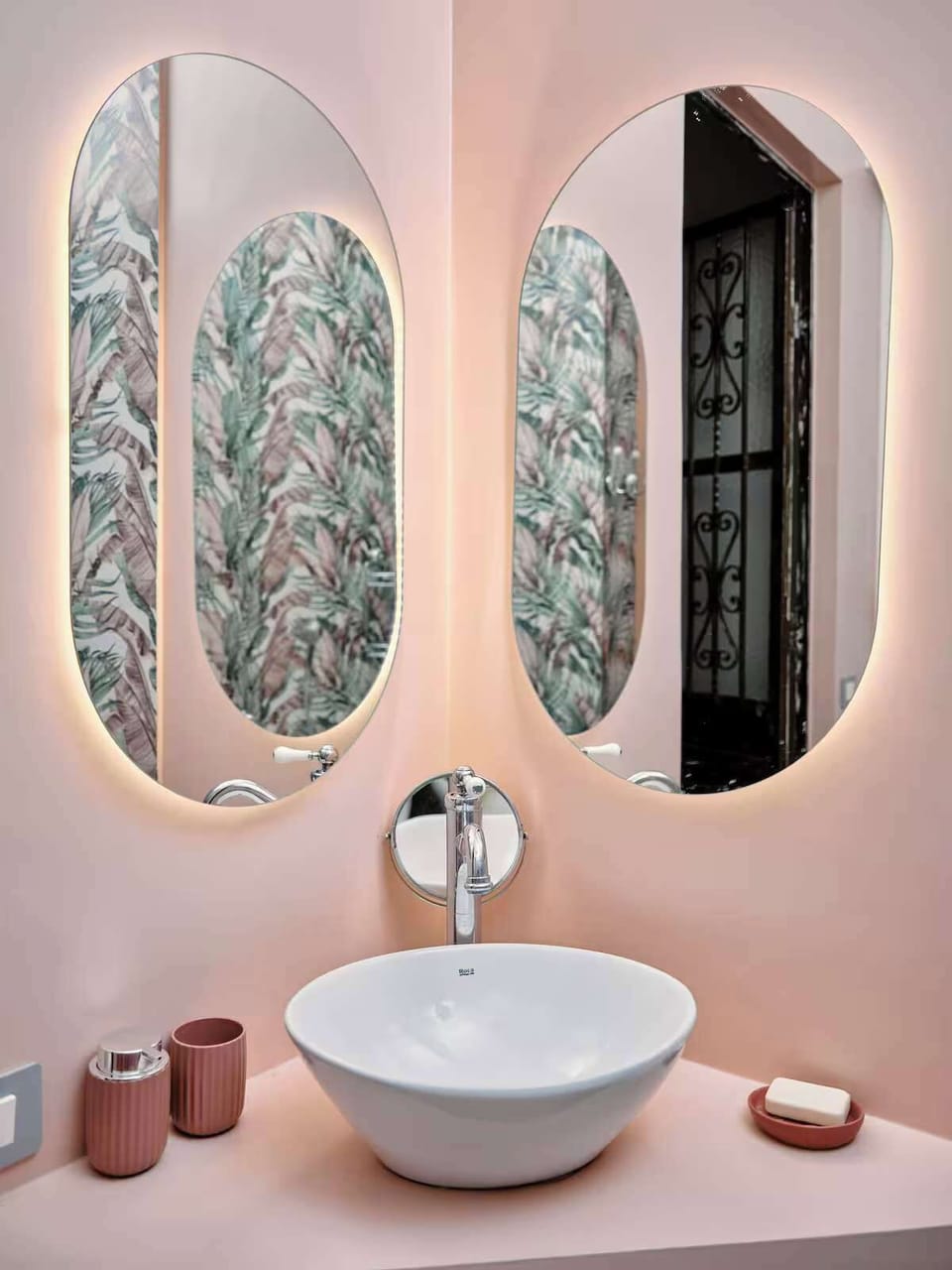 City Apartment | Bathroom