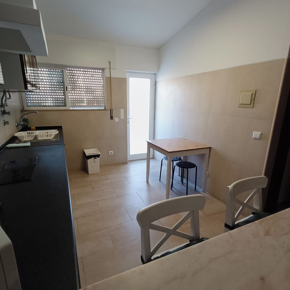 Apartment, 1 Bedroom, Garden View | Private kitchen | Stovetop, coffee/tea maker, cookware/dishes/utensils