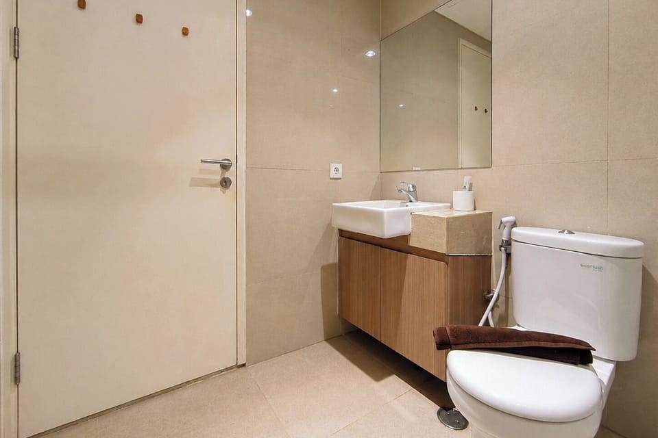 Velvet Luxe 2Br At Apartment Landmark Residence Bandung Apartment in Bandung