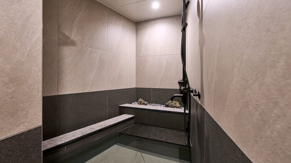 Deluxe Business | Private spa tub