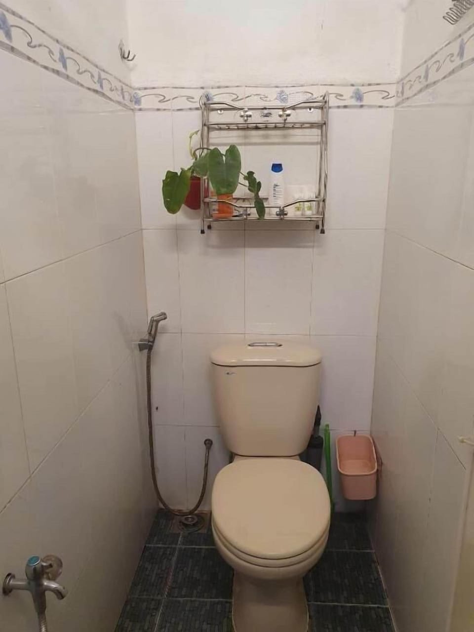 Family Shared Dormitory, Courtyard View | Bathroom | Slippers