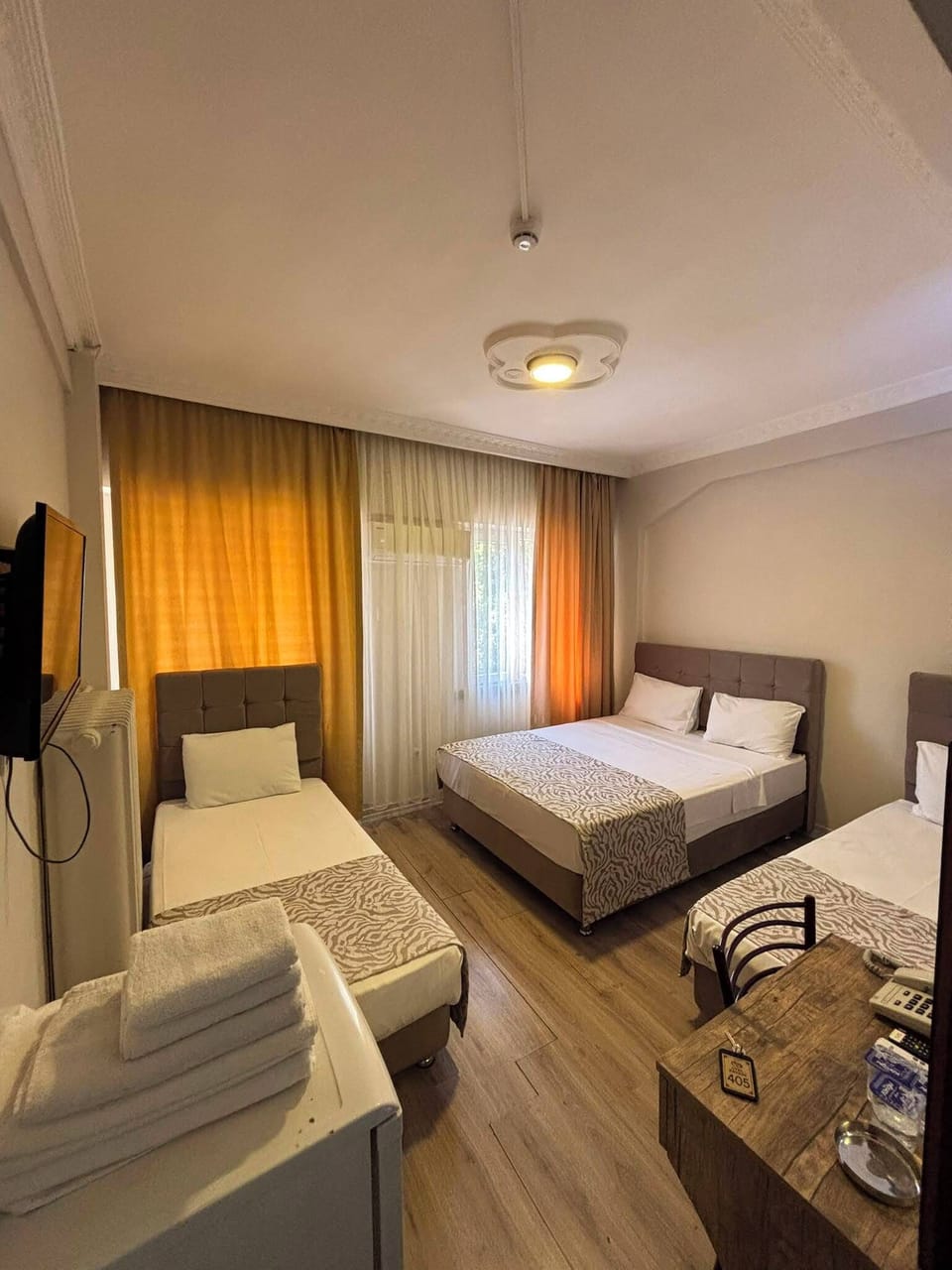 Double Room, Balcony, City View | Desk, WiFi (free)