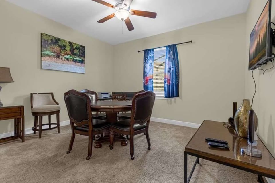 House | 7 bedrooms, high-speed internet