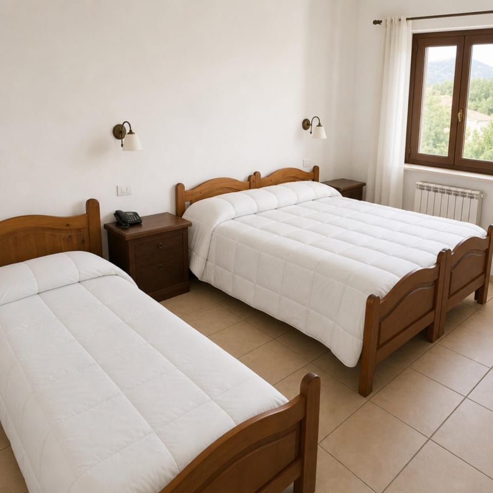 WiFi (free), bed sheets